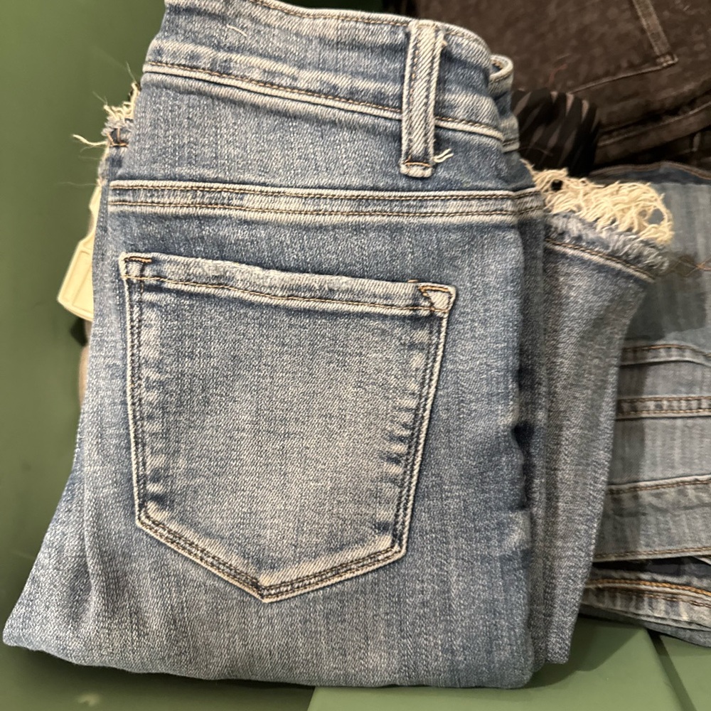 High-Rise Light Blue Cropped Women's Jeans